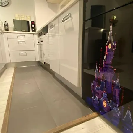 Between Disneyland And Paris. شقة بونتولت-كومْبو